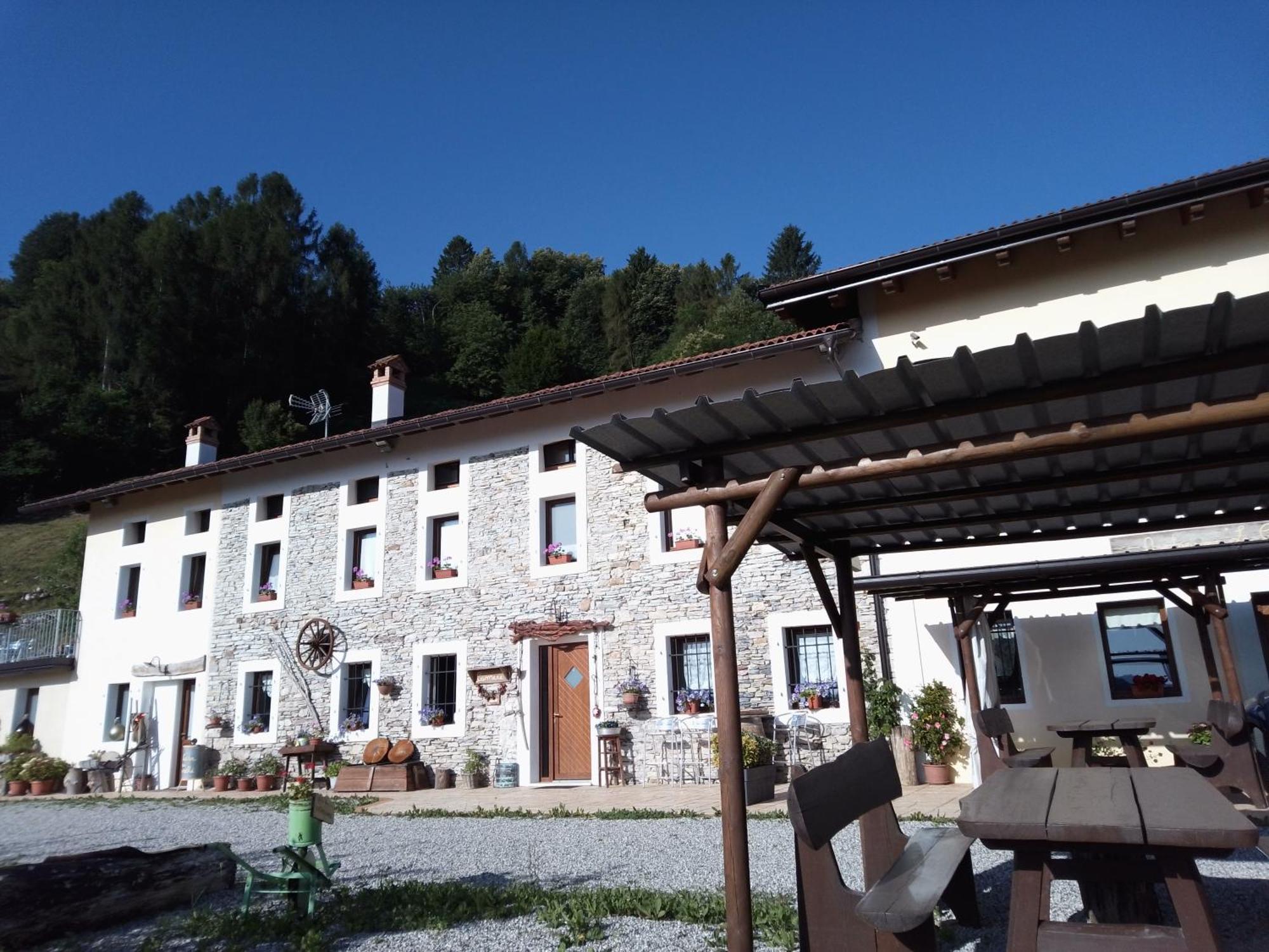 Agriturismo La Casa Nei Boschi Colderu 외부 사진